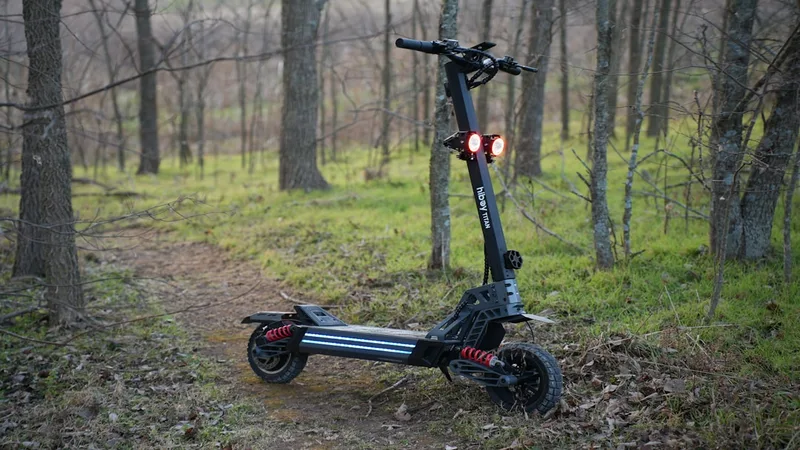 Trottinette electrique suspension double amortisseur